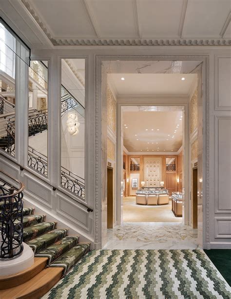 Photo Report Inside The Cartier Mansion In New York City.